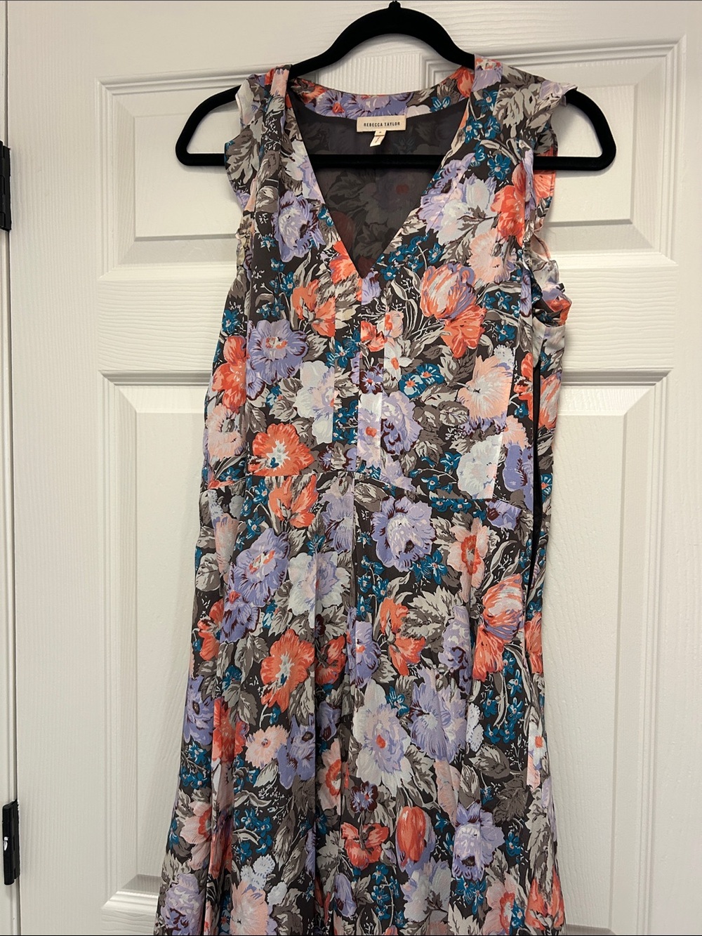 Rebecca Taylor 100% silk Multicolor Floral V-Neck Sleeveless Dress